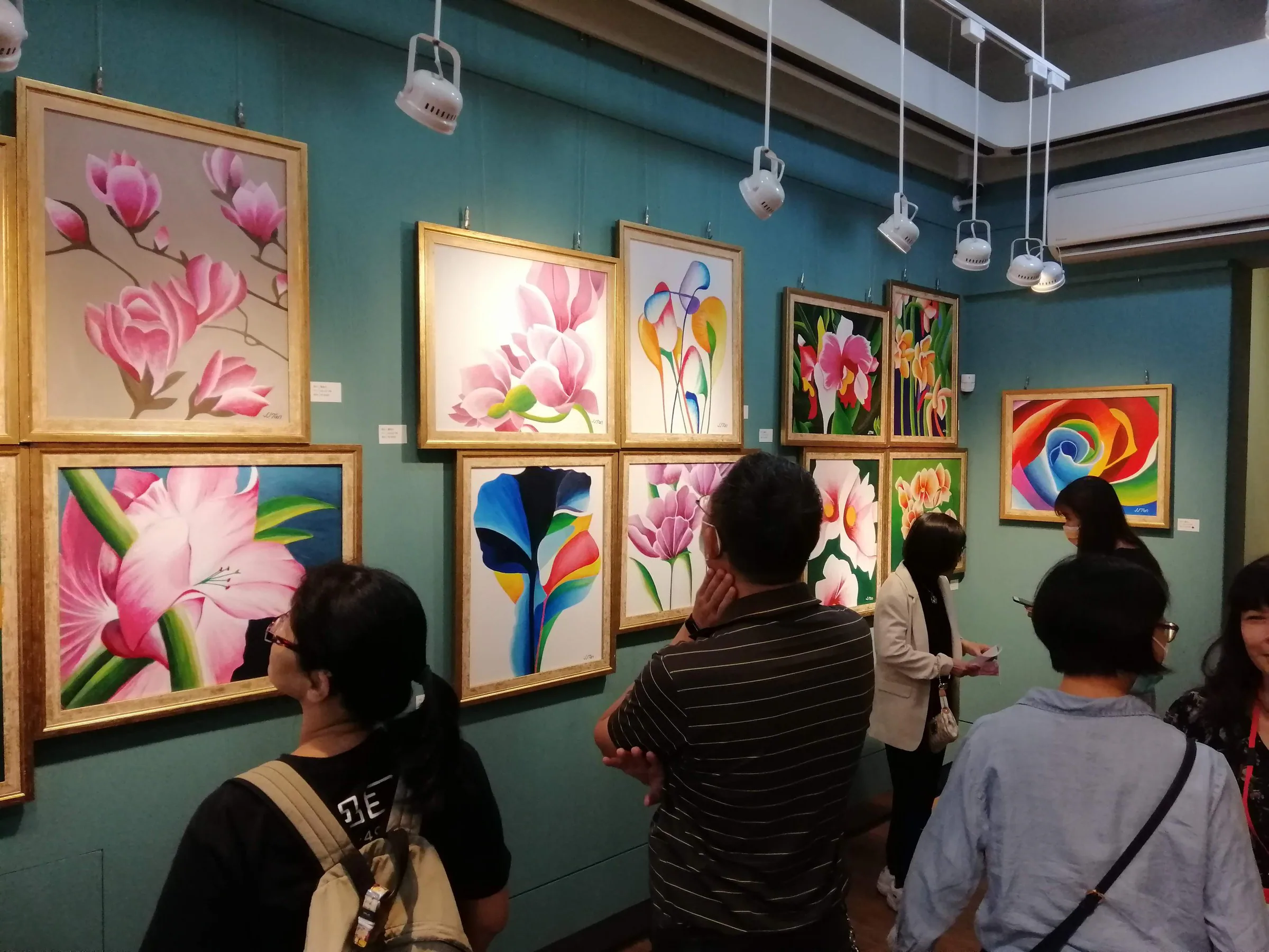 World of Flowers — YangMing Road Art Gallery — 9
