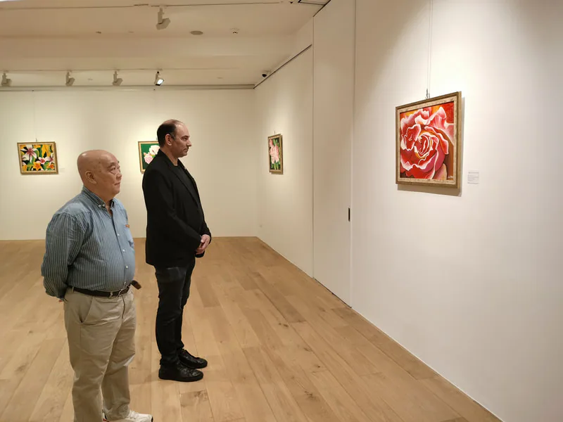 World of Flowers — ION Art Gallery — 15