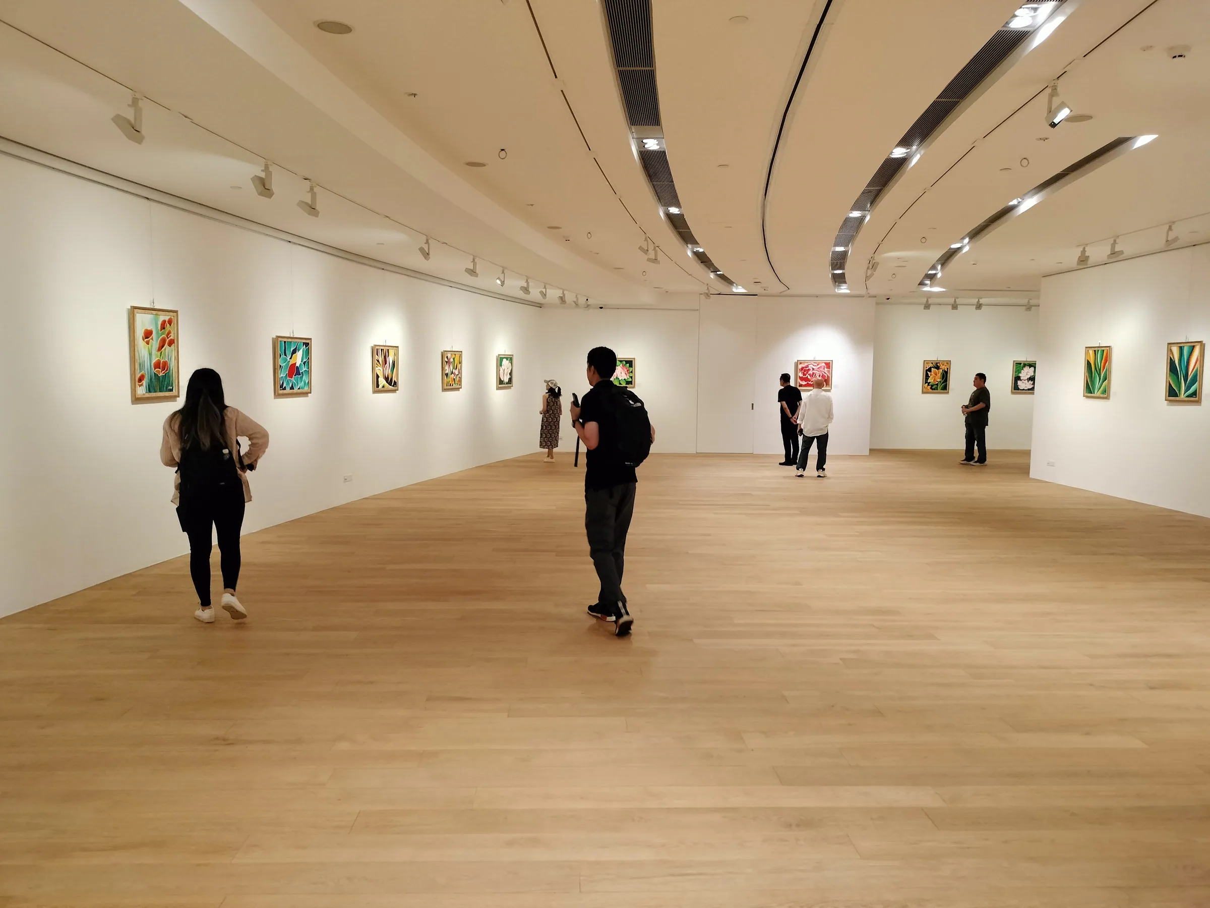 JJ Tan exhibition at ION Art Gallery